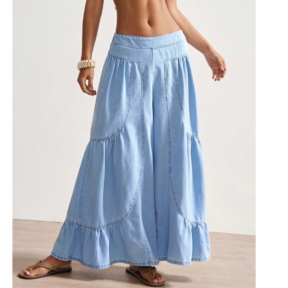 Western Light Wash Pockets Wide leg Denim Jean pants